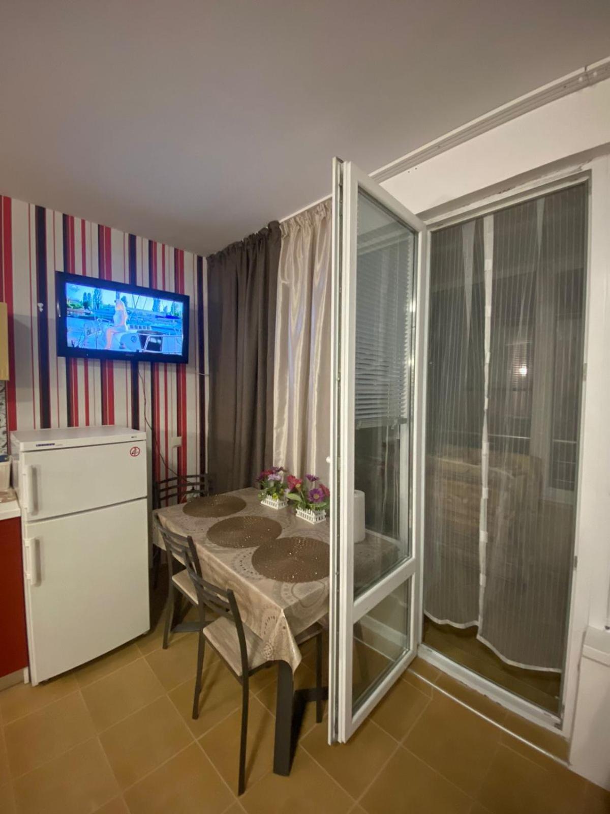 Appartamento Flat near the sea Pomorie Esterno foto